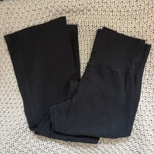 BRANDY MELVILLE PRISCILLA YOGA PANTS